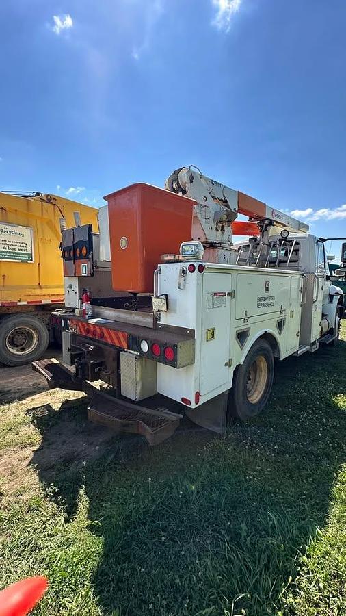 Used 2010 International Bucket Truck 42ft posi-plus