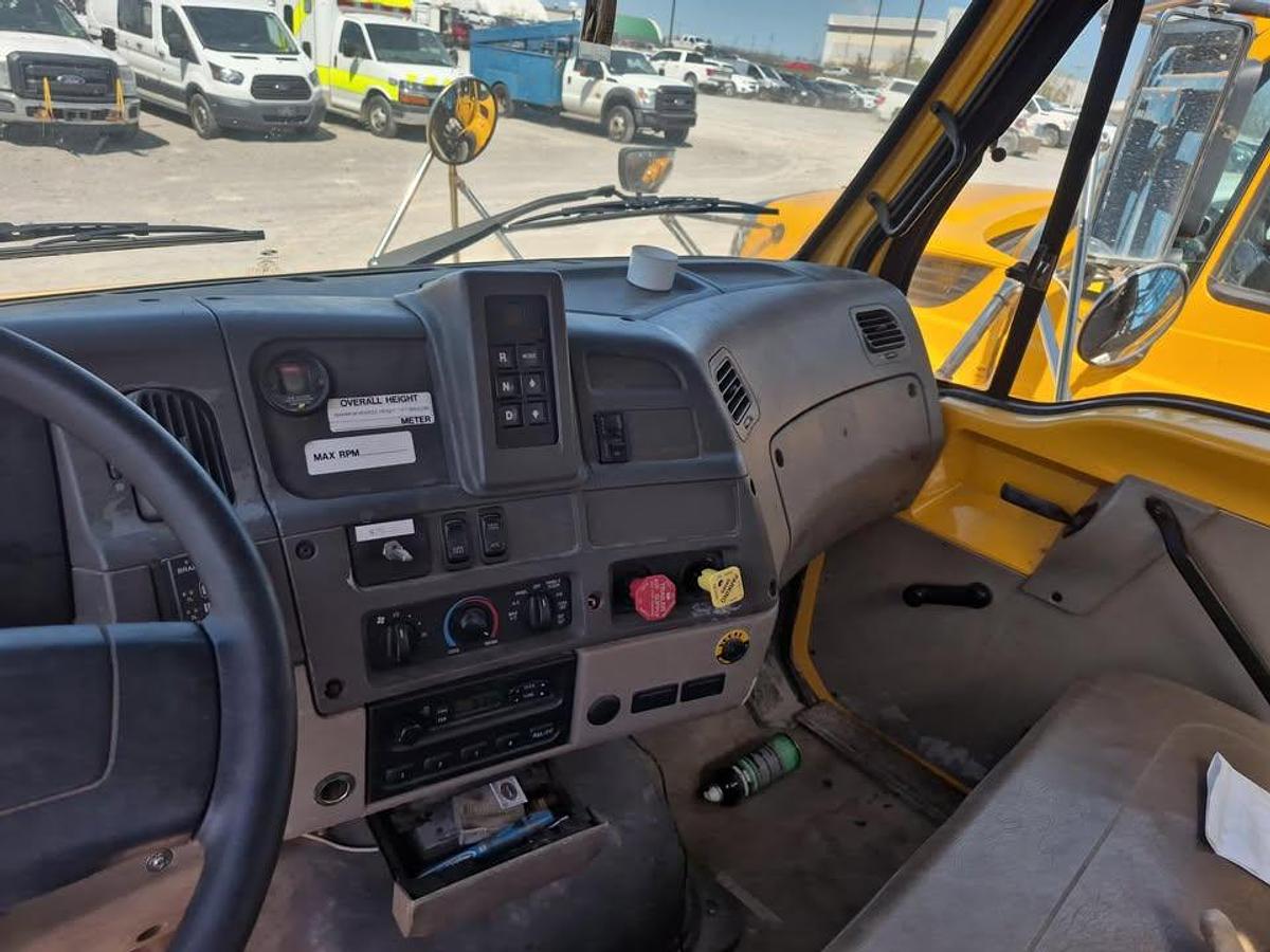 Used 2006 STERLING 7500 crane dump truck