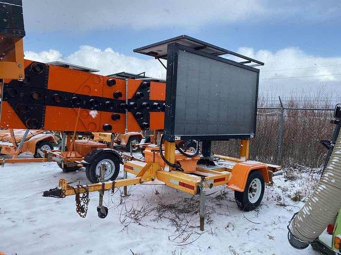 Used 2007 SolarTech Sign Board silent mb2-3048 sm2 $1,750