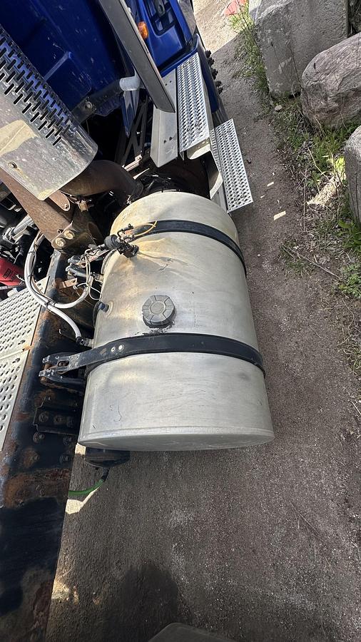 Used 2019 international LT625