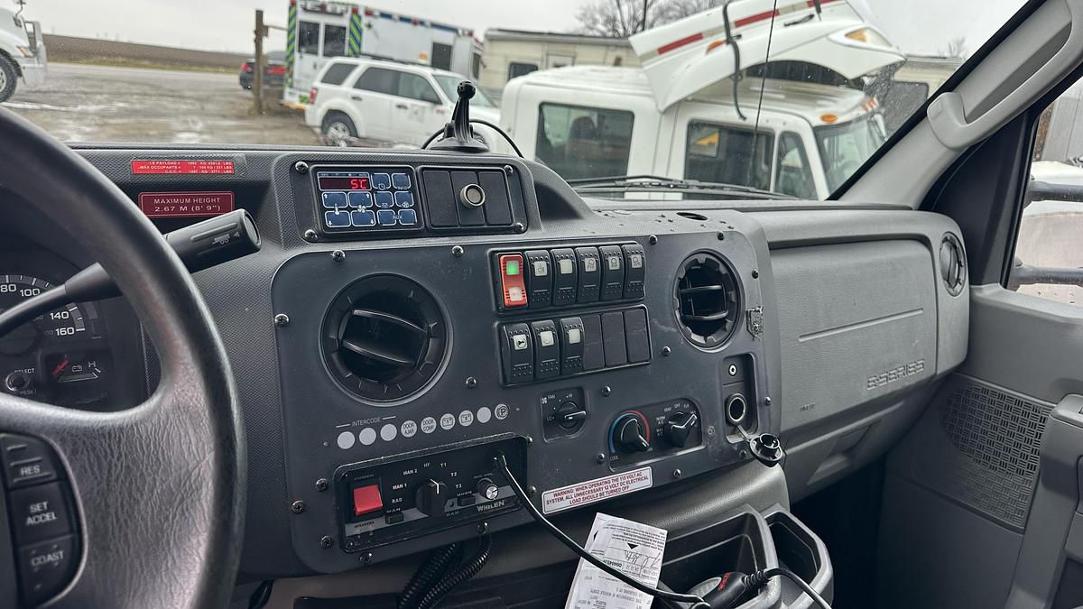 Used 2016 Ford Econoline CUTAWAY 6.8l v10 sohc 20v.