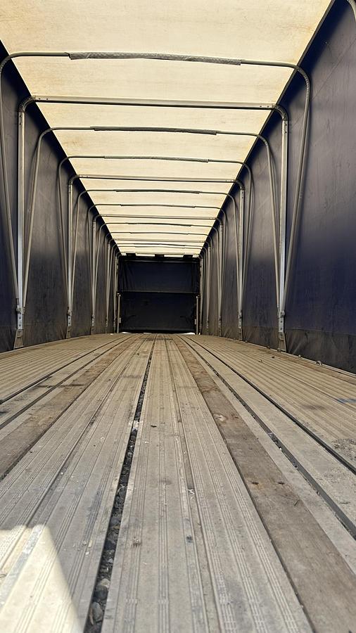 Used 2018 Reitnouer Bigger Bubba 53' Curtain Side