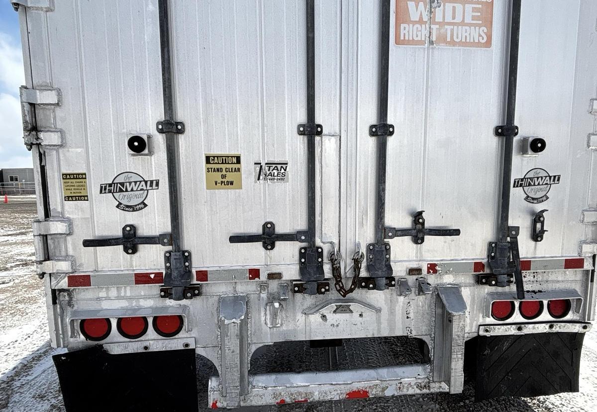 Used 2011 Titan 53 ft 5/Axle Moving Floor Trailer