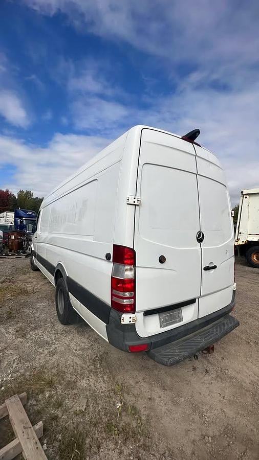 Used 2014 Marcedes Sprinter high cube