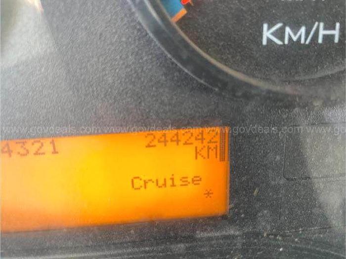 Used 2009 International 7400 - Garbage truck labrie garbage compactor