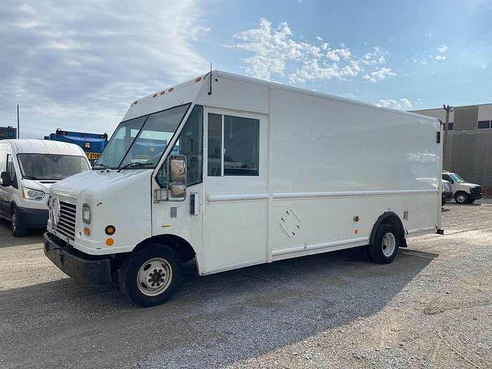 Used 2007 FORD ECONOLINE E450 STEPVAN ex purolator only $6995