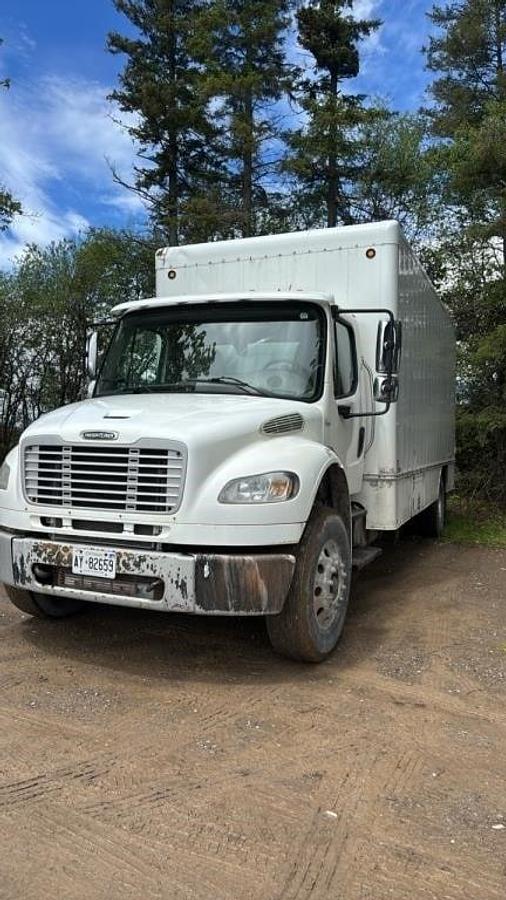 Used 2016 Freightliner M2 106 4x2 Mobile Shredding Truck