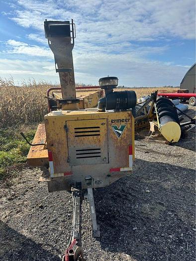 Used 2013 Vermeer BC1000XL Woodchippe 1368 hrs works perfect 1