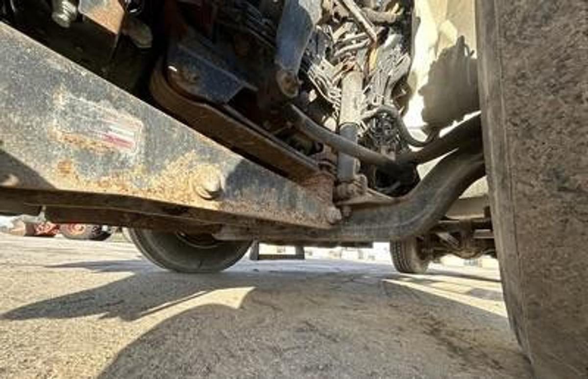 Used 2015 International 4300SBA 4x2 hi-rail service truck