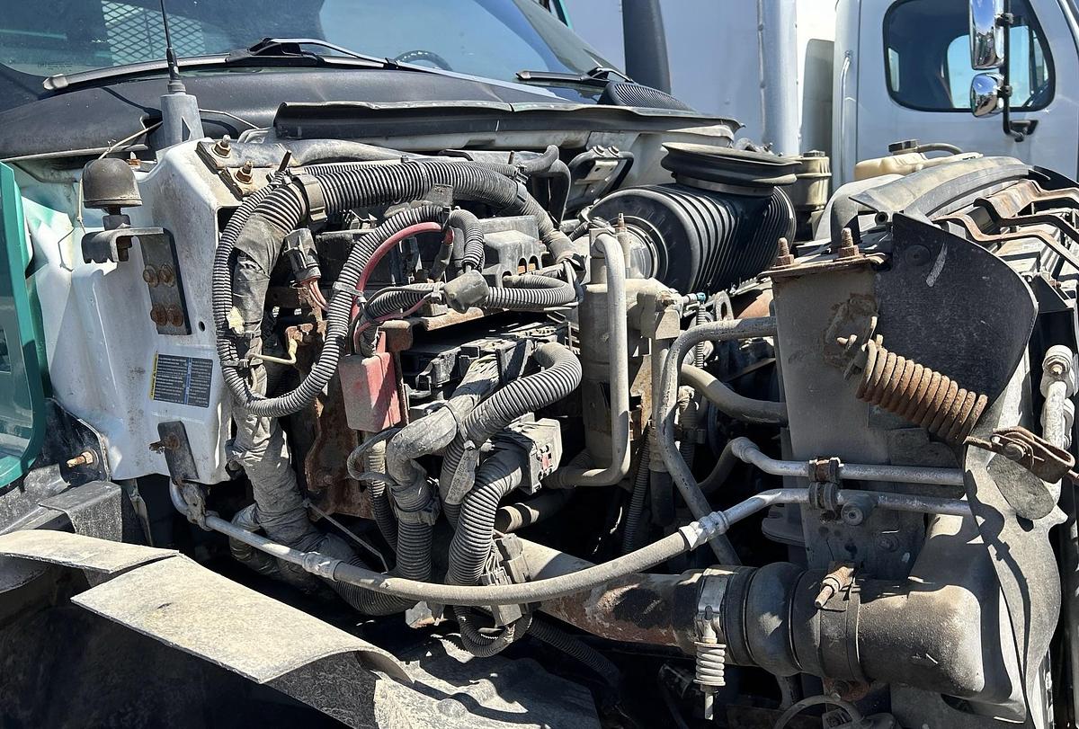 Used 2009 GMC C75 4x2 truck s/a dump truck