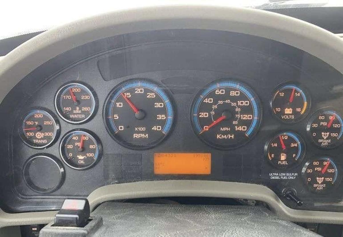 Used 2012 INTERNATIONAL 4000 4300 T/A Van Body Truck