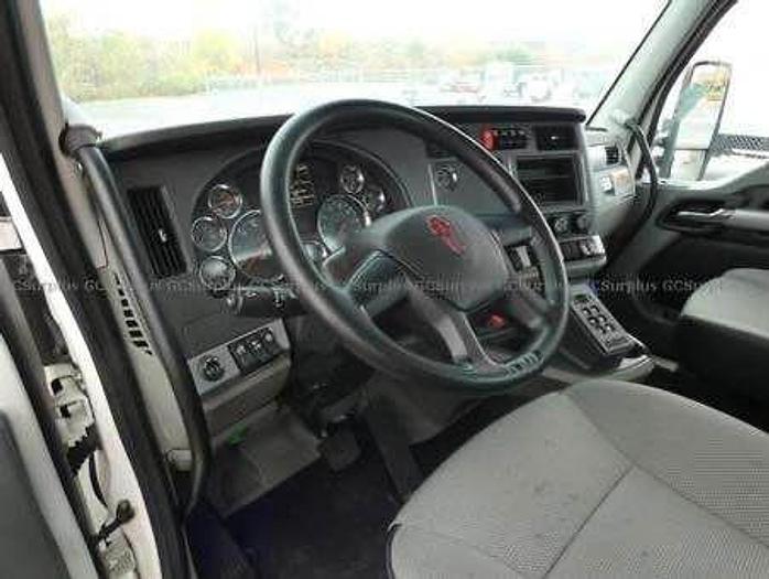 Used 2020 Kenworth T880  AS BRAND NEW CONDITION