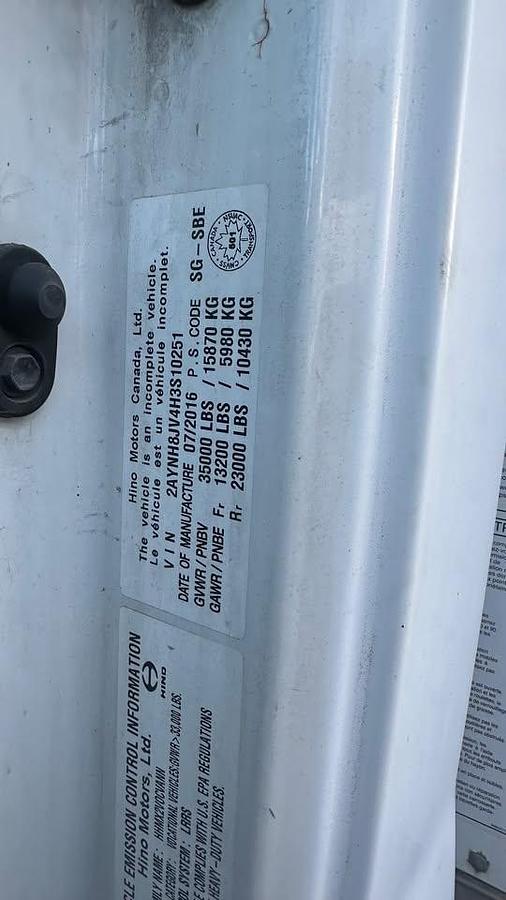 Used 2017 Hino 358 28.5ft box