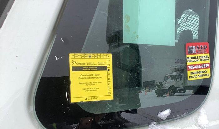 Used 2009 INTERNATIONAL 4300 SBA Durastar 4x2 Rolloff Truck