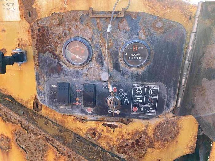 Used 2010 Vermeer BC1000XL Wood chipper 654 hours only $24,500 1