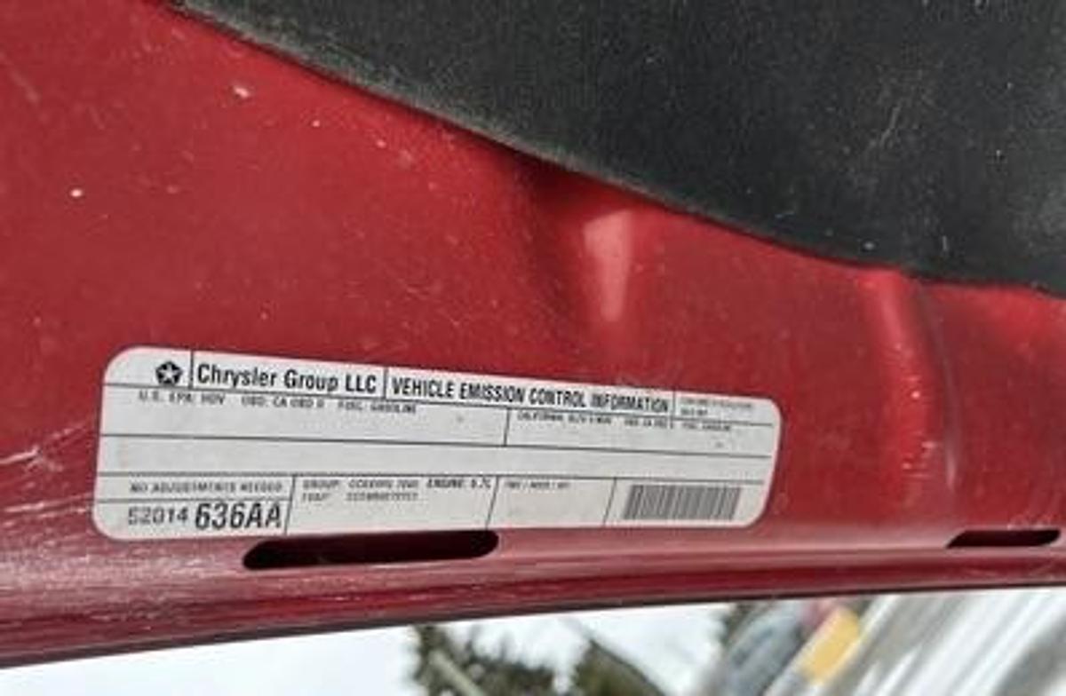 Used 2012 Ram 2500 4x2 crew cab utility truck