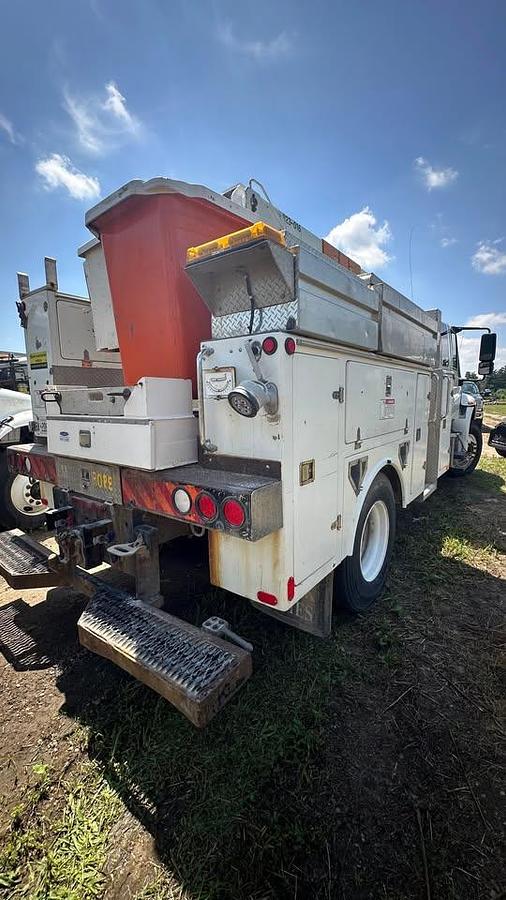 Used 2014 International 4400 SBA Durastar 4x2 Extended Cab Bucket Truck posi-plus 200-42a 42 ft