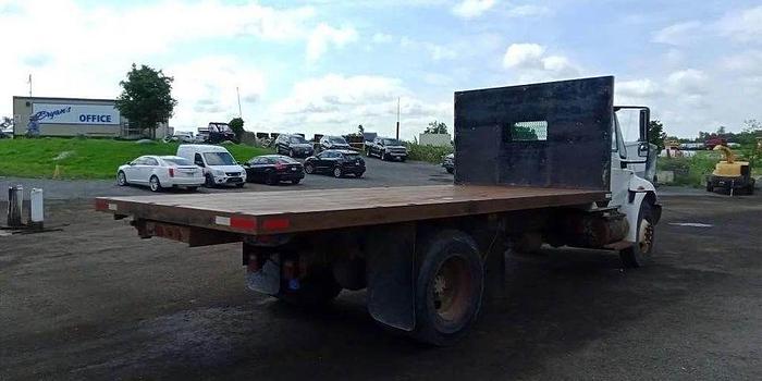 Used INTERNATIONAL DURA STAR DUMP 18 foot flat deck g licence