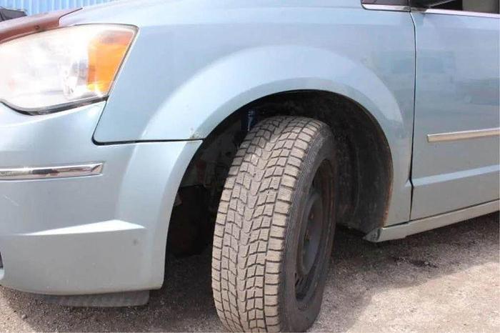 Used 2008 Chrysler Town & Country