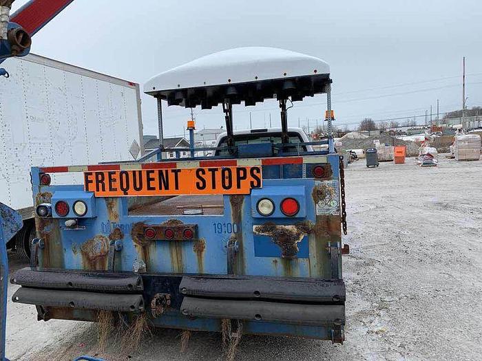 Used 2002 FORD F450 SUPER DUTY BARREL truck, or build to suit. $9,995