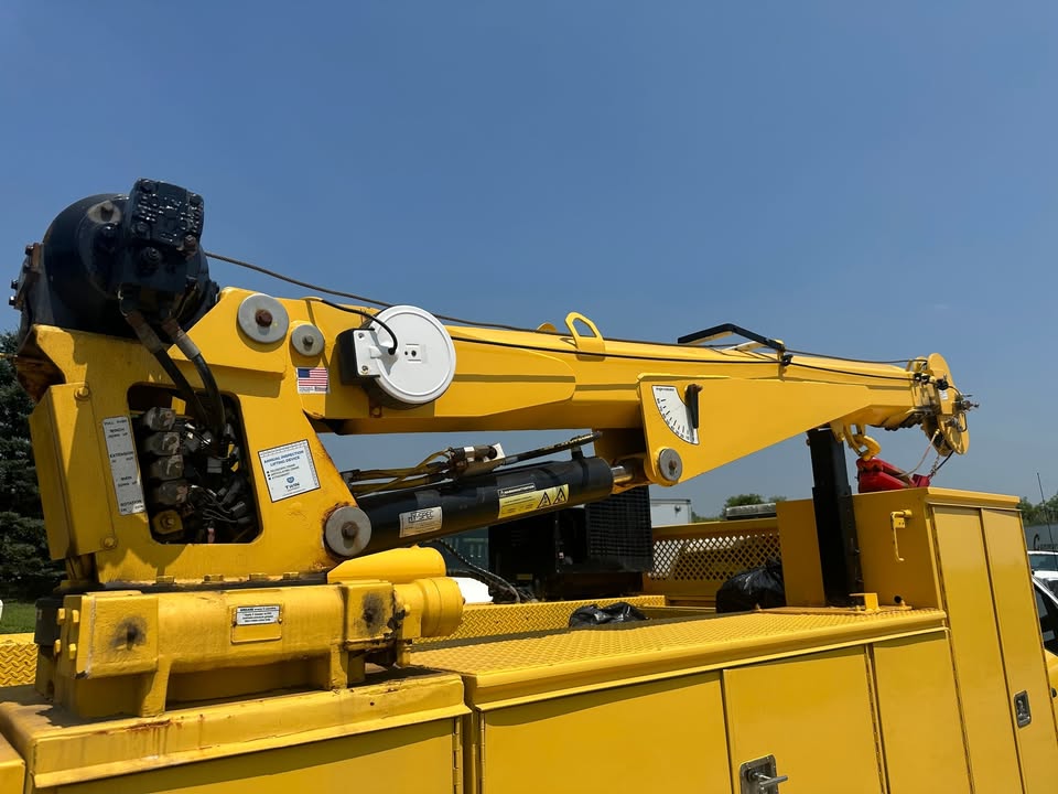 Used 2017 Ford F550 XL, 4 x 4 Service Truck crane generator, air compressor