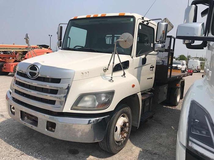 Used 2014 HINO 258 HOOKLIFT EQUIPMENT FLOAT TRUCK, BIN TRUCK,