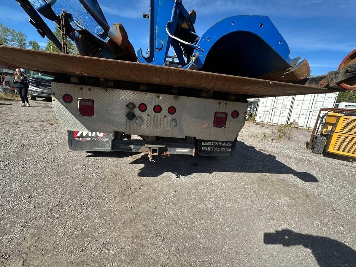 Used 2015 FREIGHTLINER M2 106 106 medium duty hook lift