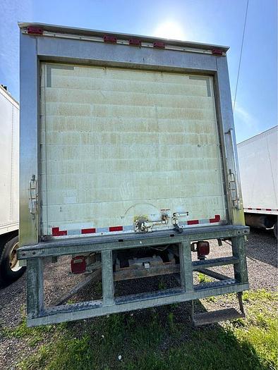 Used 2016 International 4300 20' Reefer, cummins