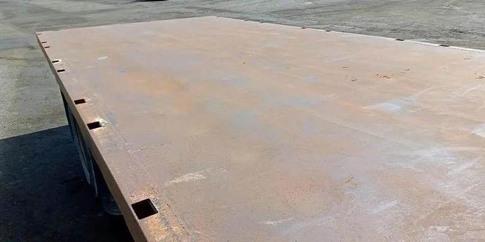 Used INTERNATIONAL DURA STAR DUMP 18 foot flat deck g licence