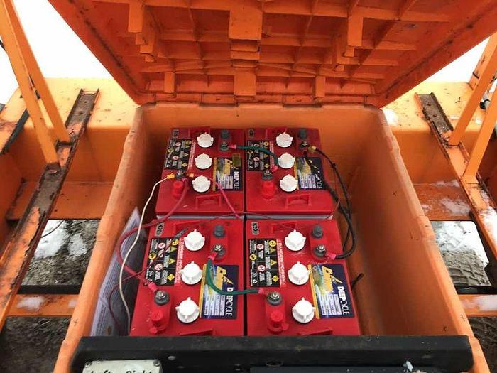 Used 2014 SOLAR AB-0715-MTO SIGN in excellent condition newer battery