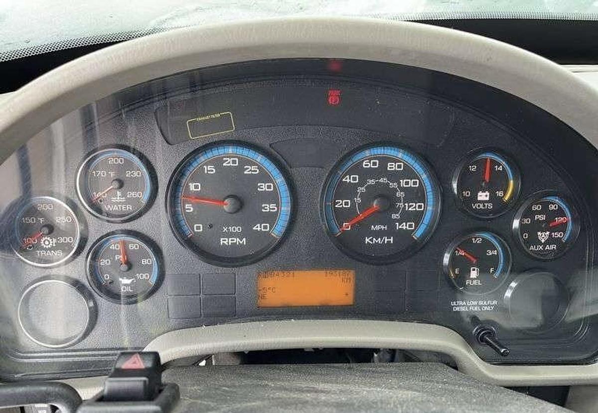 Used 2009 International DuraStar 4400 S/A Service Truck