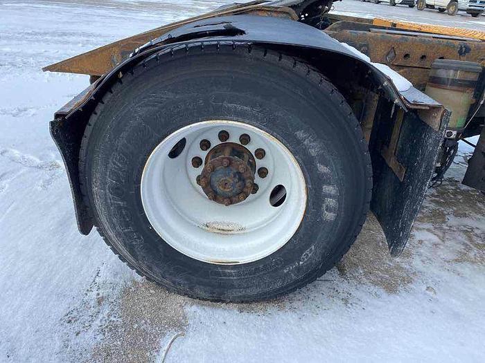 Used 2007 KALMAR CYT 30 3U ottawa shunt truck $15,995