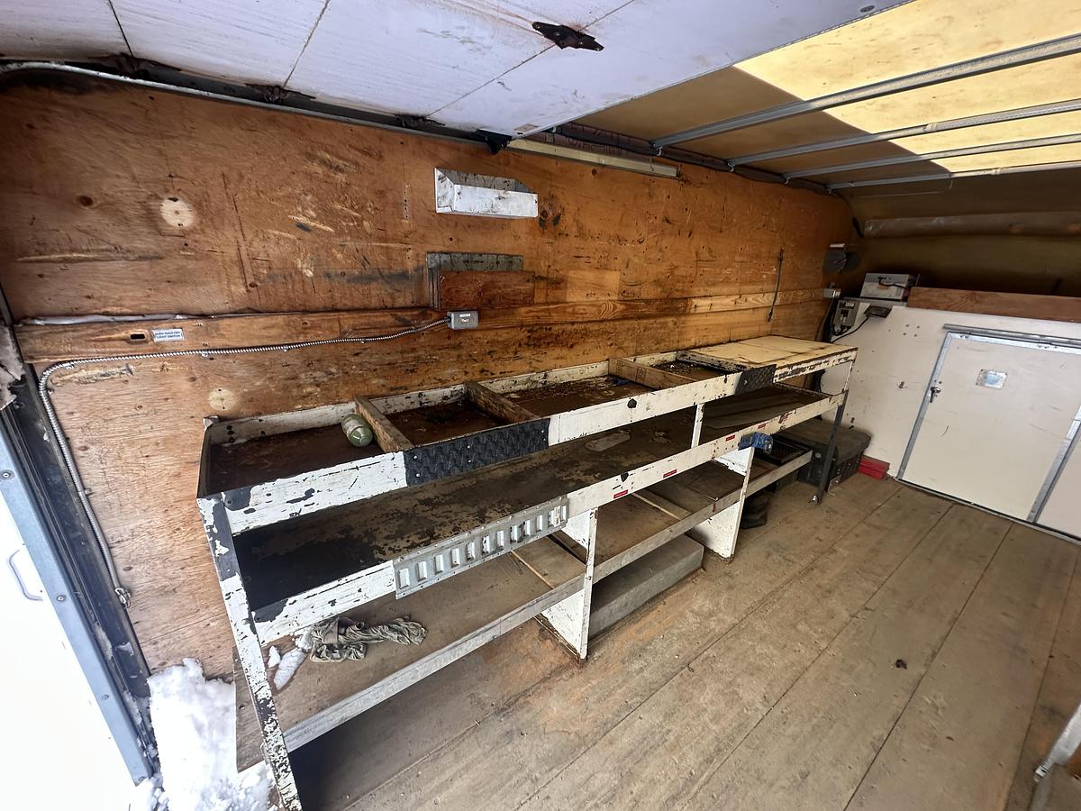 Used 2013 Ford e450 cube van