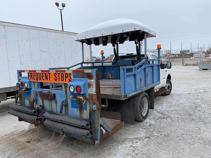 Used 2002 FORD F450 SUPER DUTY BARREL truck, or build to suit. $9,995