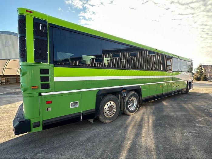 Used 2009 MCI Motor Coach Cummins Diesel