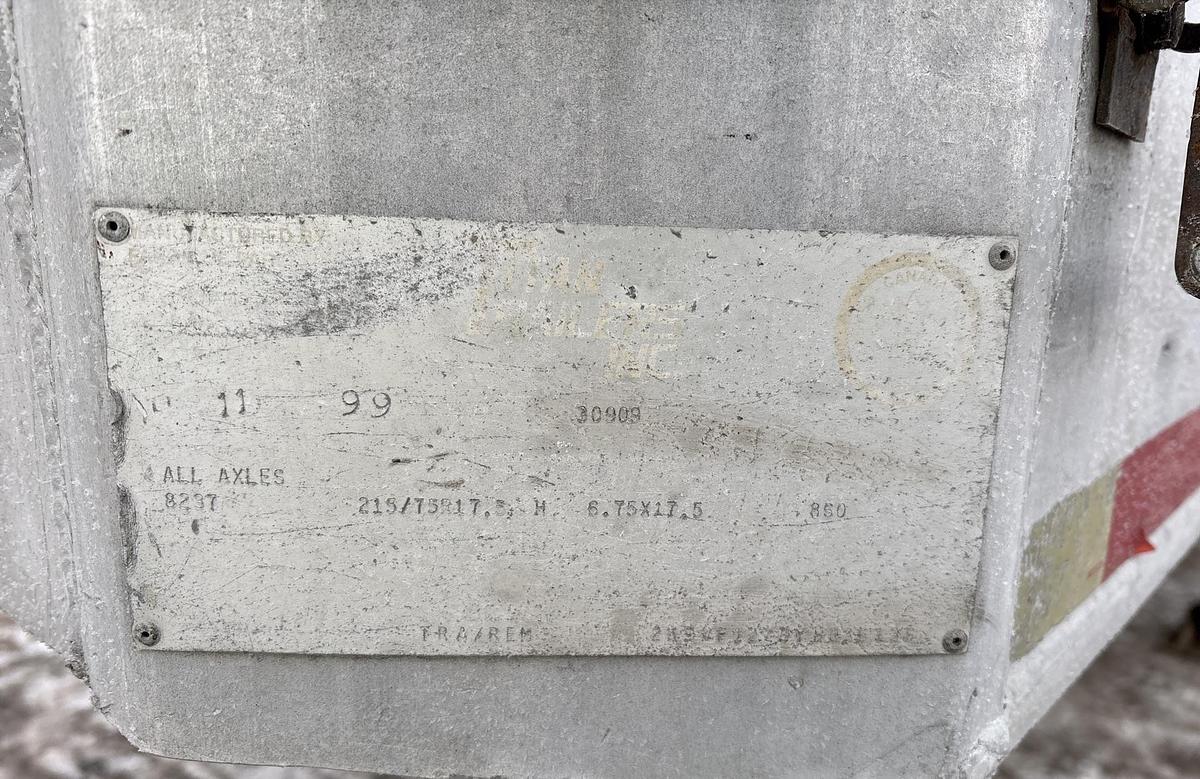 Used 2000 Titan 53 ft x 102 in T/A Moving Floor Open-Top Chip Trailer