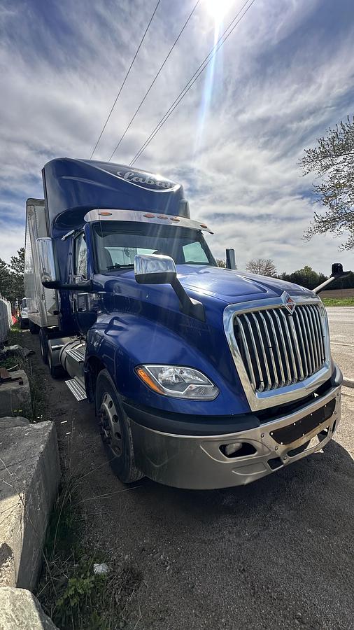 Used 2019 international LT625