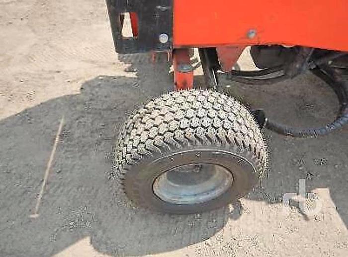 Used 2010 JACOBSEN Turfcat 628D MOWER