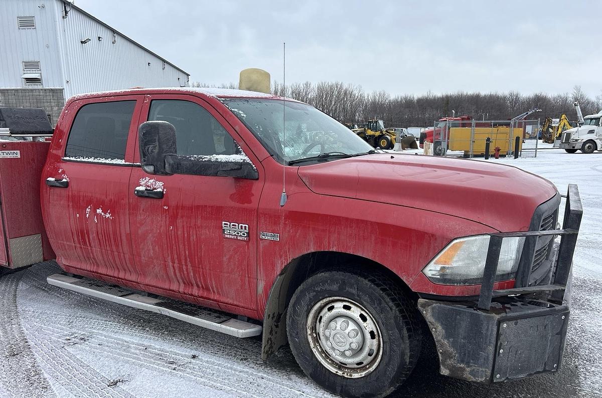 Used 2012 Ram 2500 4x2 crew cab utility truck