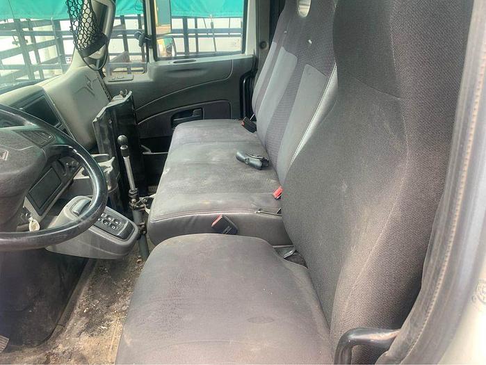 Used 2013 International 4300 SERIES air br cab and chassis