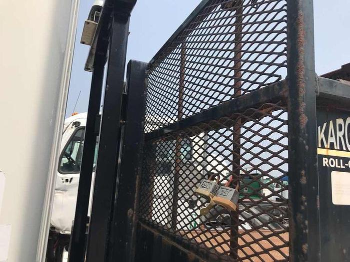 Used 2013 HINO 258 KARGO KING ROLL OFF SYSTEM g licence hook lift bin