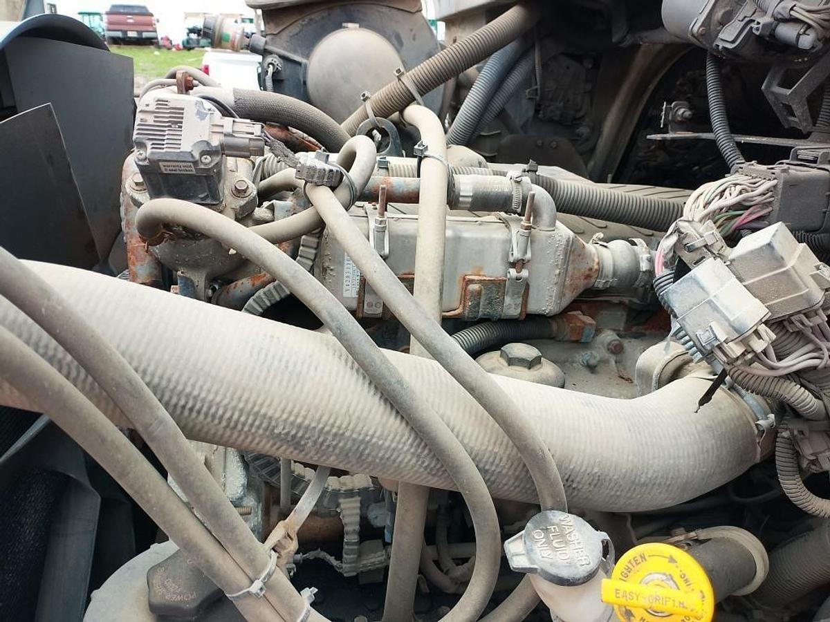 Used 2011 International DuraStar S/A Bucket Truck