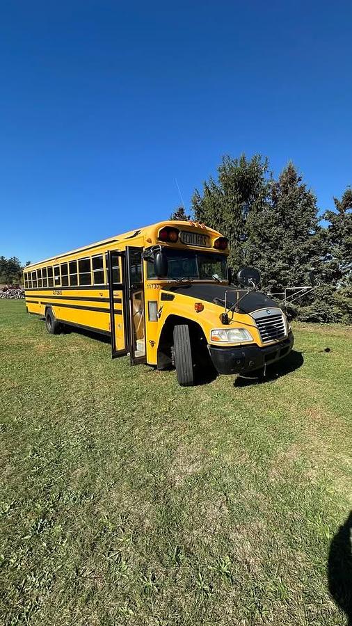 Used 2011 BlueBird 4x2 72-Seat school bus