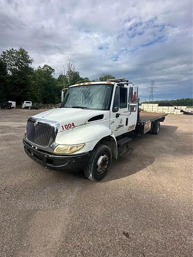 Used 2006 International 4300 Durastar Extended cab