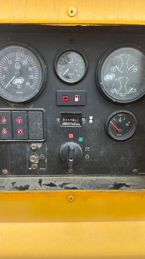 Used 2007 Ingersoll Rand p185wjd compressor