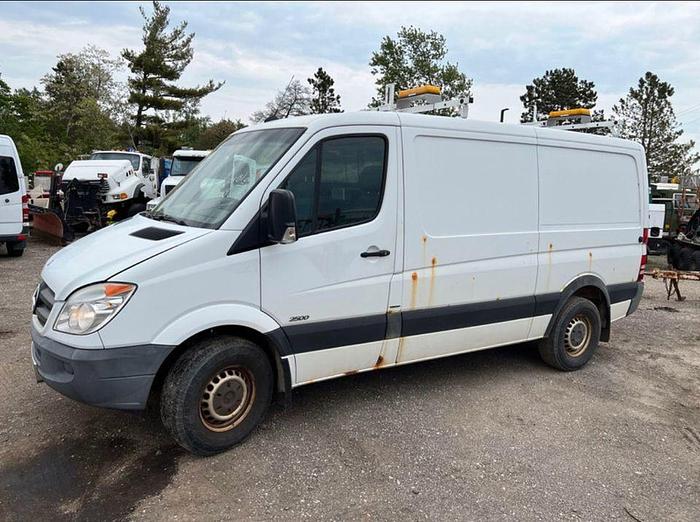 Used 2012 Mercedes-Benz Sprinter cargo vans