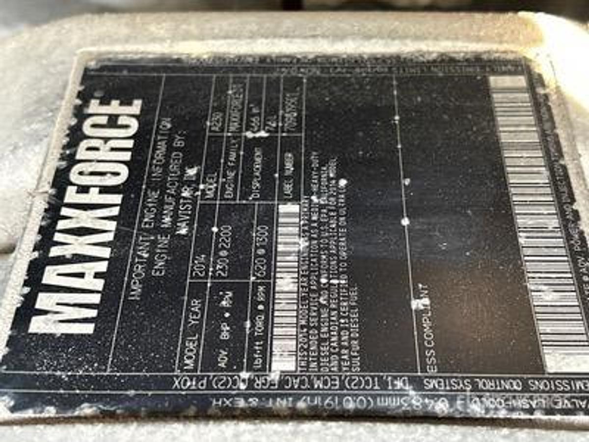 Used 2015 International 4300SBA 4x2 hi-rail service truck