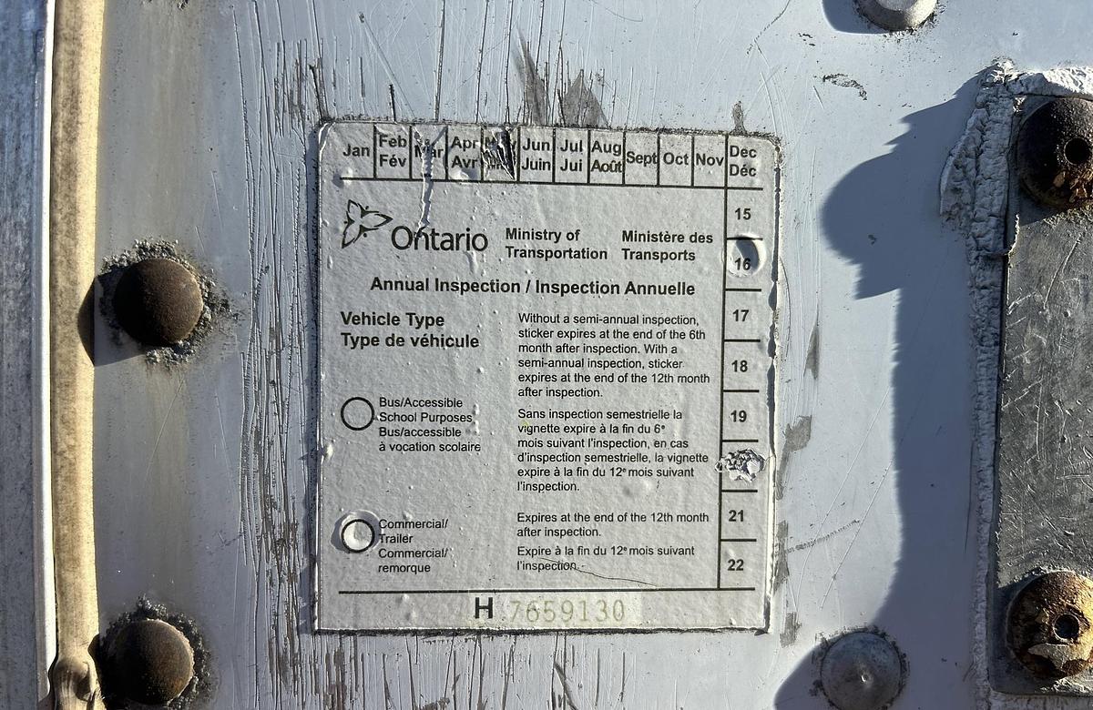 Used 2004 Trailmobile 53 ft x 102 in T/A Van Trailer