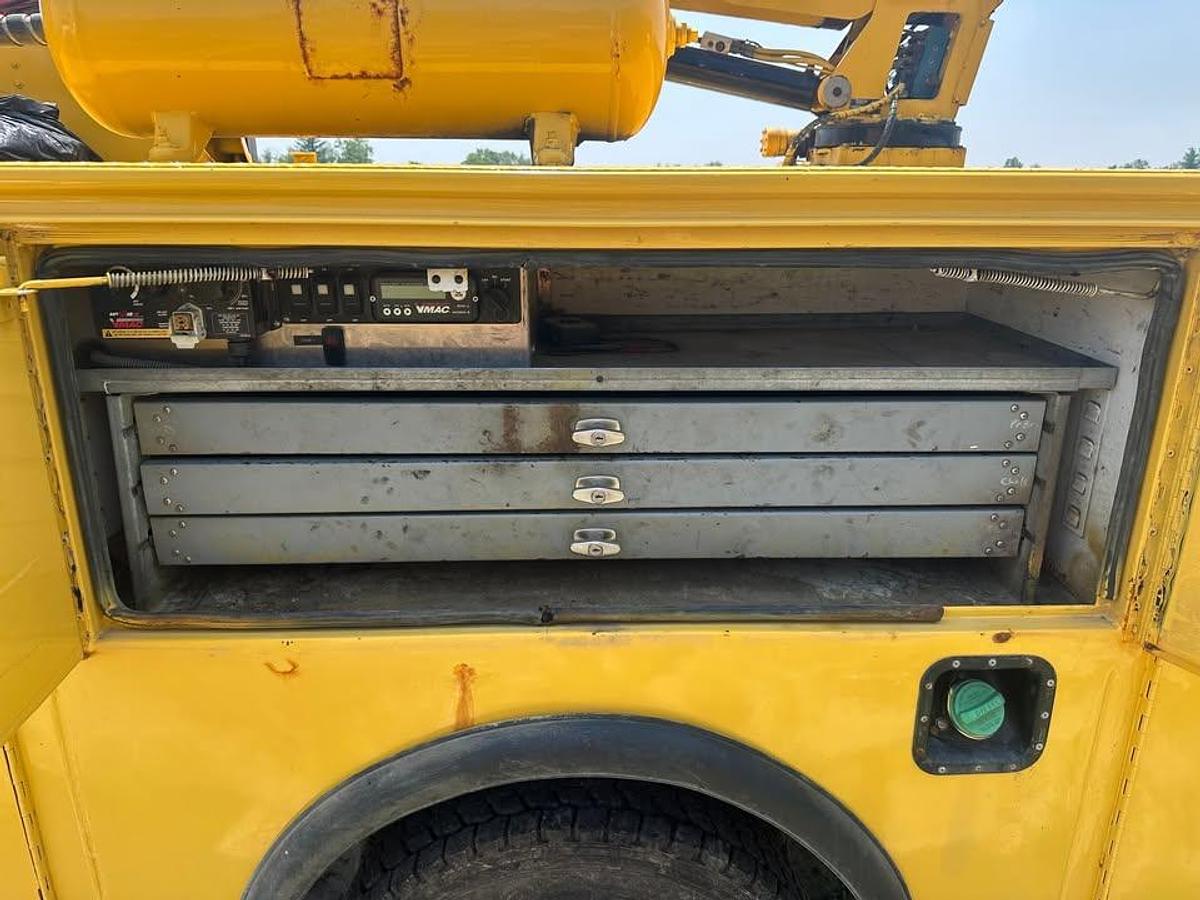 Used 2017 Ford F550 XL, 4 x 4 Service Truck crane generator, air compressor