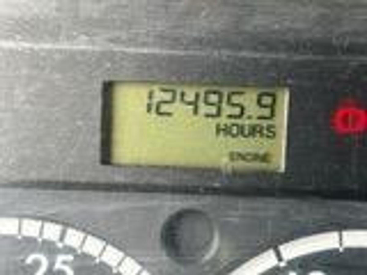 Used 2010 Freightliner M2 112 6x4 spreader truck